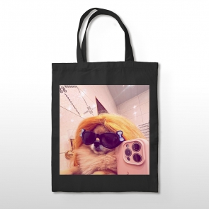 «Kori's taking selfies in a wig» shopper black