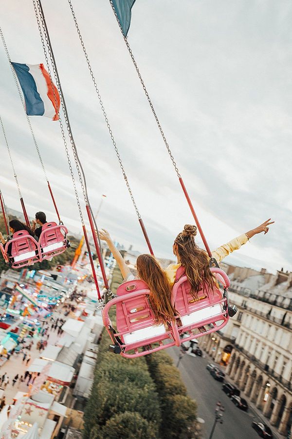 How to take a picture on the merry-go-round.