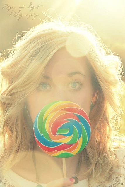 how to take a picture with a lollipop