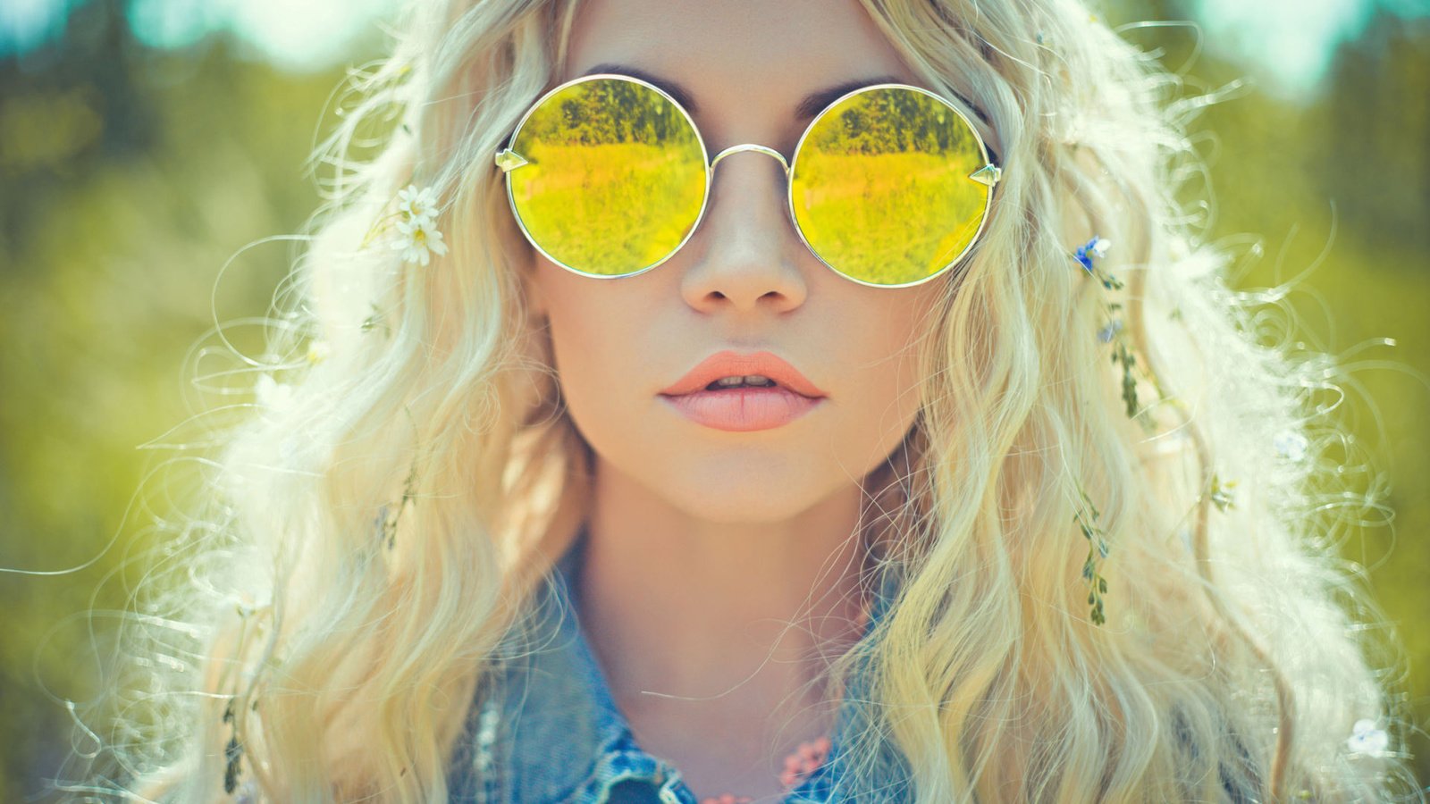 how to take a beautiful portrait with sunglasses.